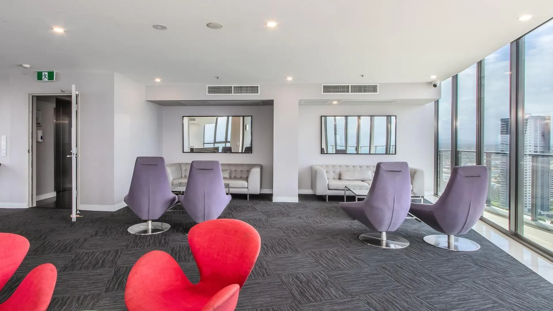 Premium Oceanfront Unit At Rhapsody Surfers Paradise contacts
