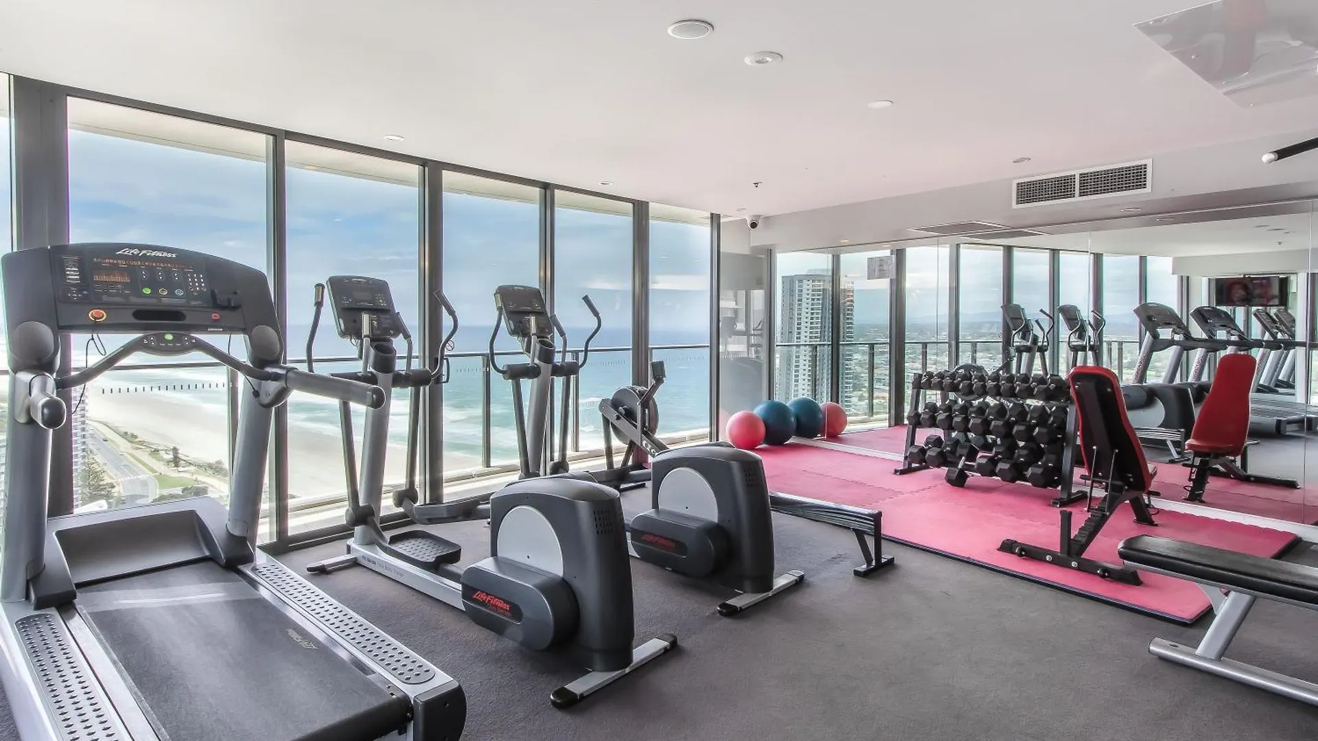 Apartment Premium Oceanfront Unit At Rhapsody Surfers Paradise Gold Coast